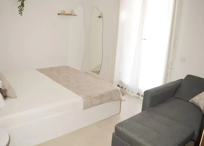 Alfa Paros Seaview Holiday home *